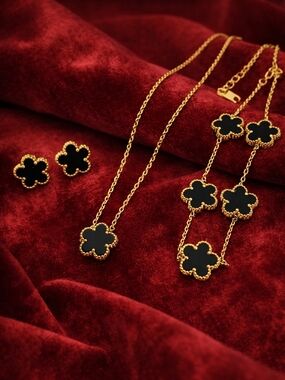 Black Clover Necklace Bracelet Earrings Set Gold Tone Flower Jewelry